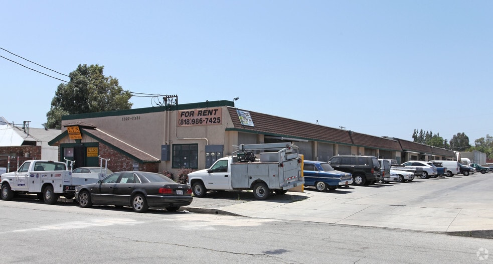 7331 Varna Ave, North Hollywood, CA for lease - Building Photo - Image 3 of 4