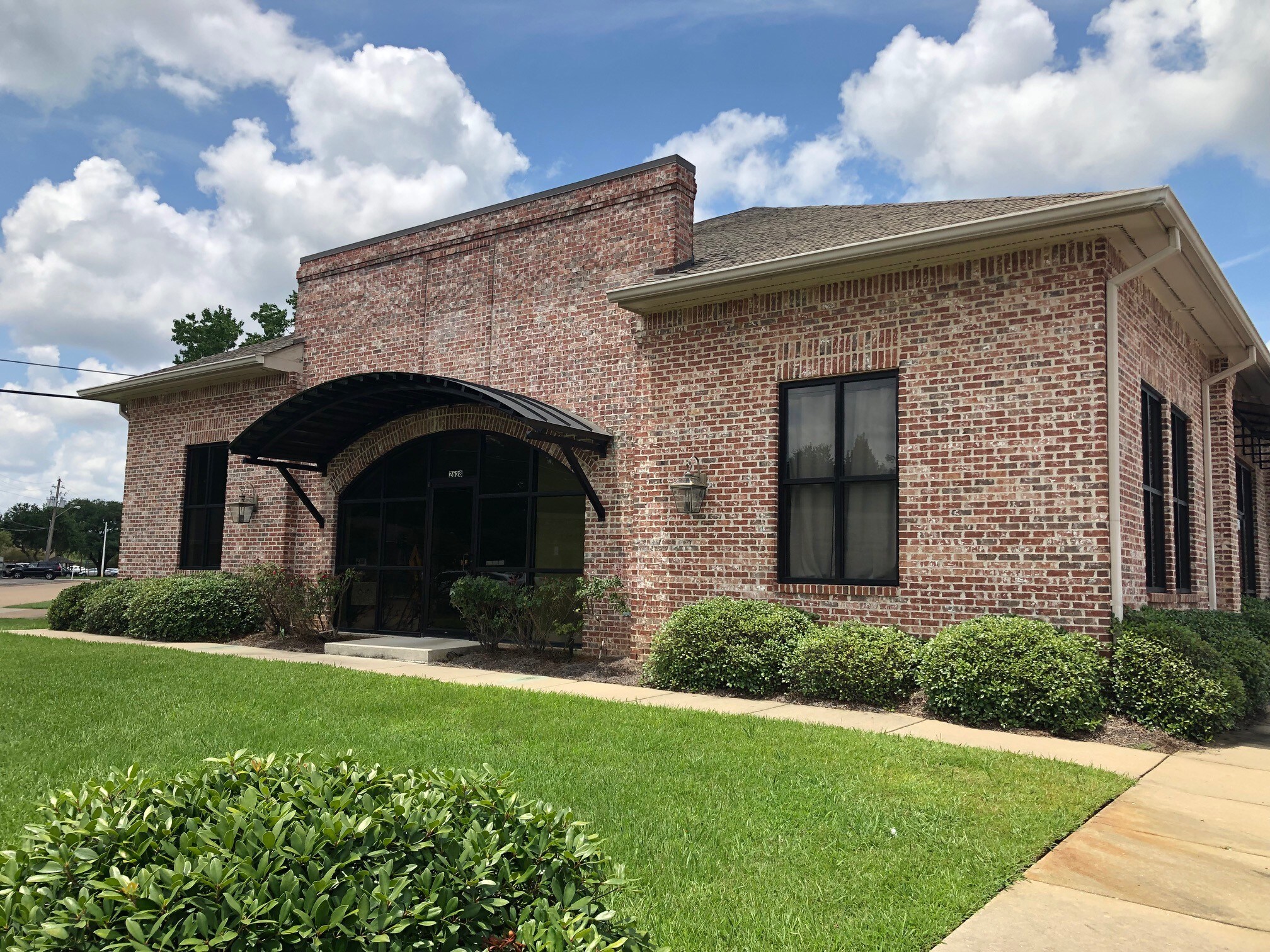 2628 Courthouse Cir, Flowood, MS 39232