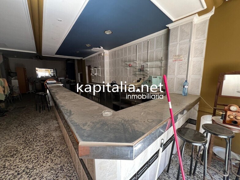 Retail in La Llosa de Ranes for sale - Building Photo - Image 2 of 13
