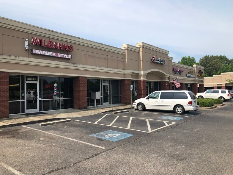 6379 Goodman Rd, Olive Branch, MS 38654 CryeLeike Plaza