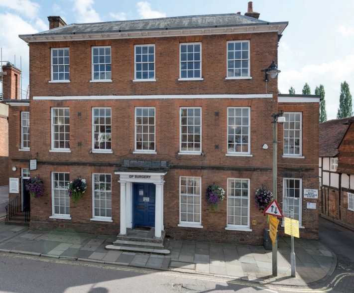 4 Downing St, Farnham for lease - Primary Photo - Image 1 of 5