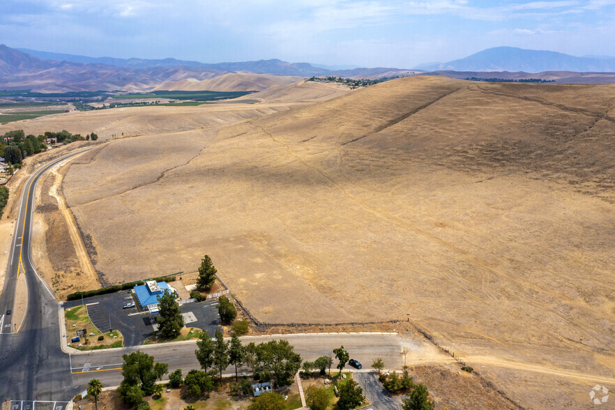 Alfred Harrell, Bakersfield, CA for sale - Building Photo - Image 1 of 1