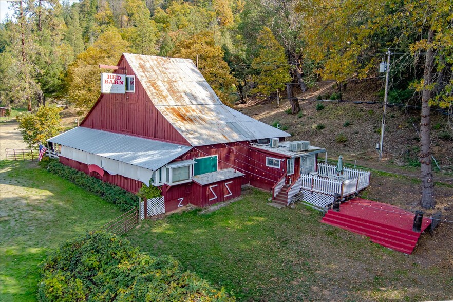 58988 State Highway 299, Douglas City, CA for sale - Primary Photo - Image 1 of 54