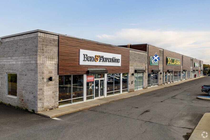 1599 Rue Du S, Cowansville, QC J2K 2Z4