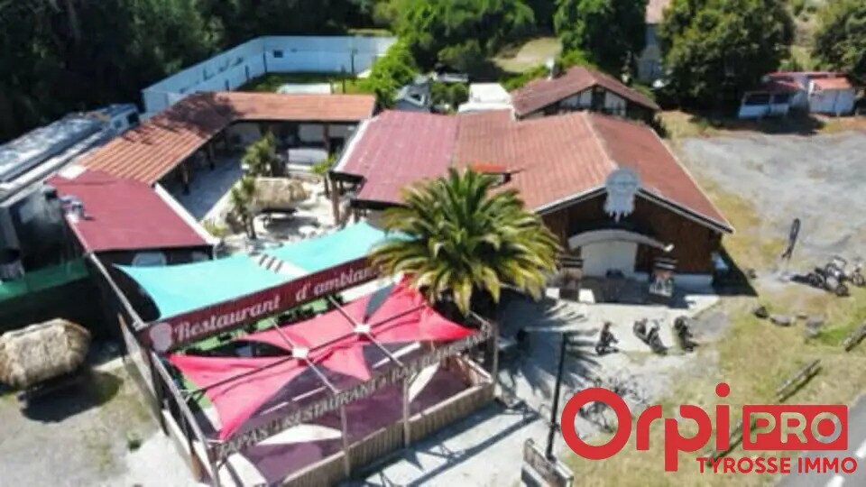Retail in Soustons for sale - Aerial - Image 3 of 3
