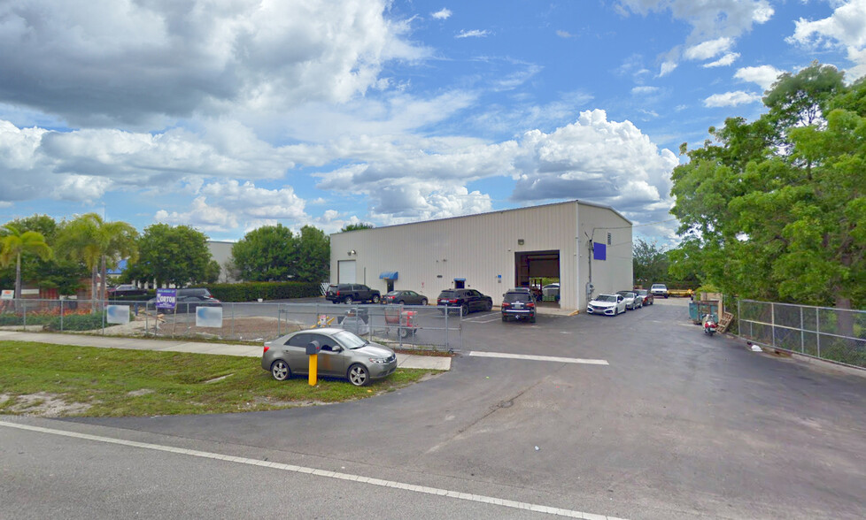 4401 SE Commerce Ave, Stuart, FL for sale - Building Photo - Image 1 of 1
