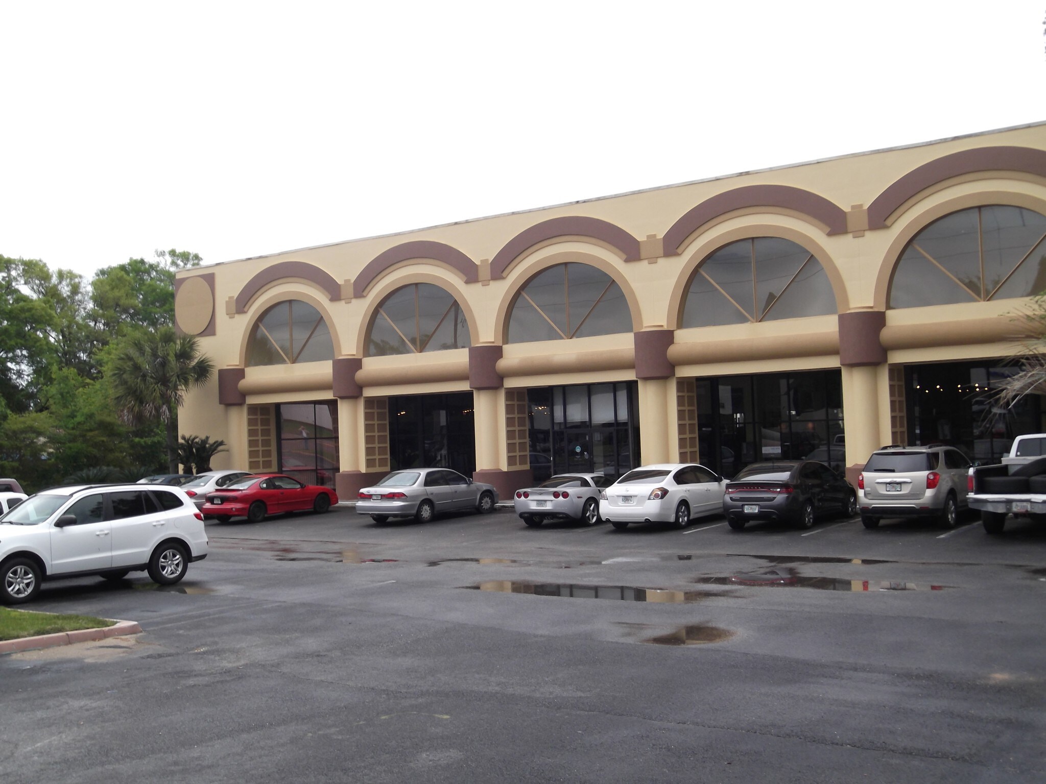 5600 Davis Hwy, Pensacola, FL 32503