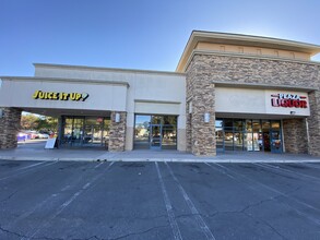 1127-1135 S Sanderson Ave, Hemet, CA for lease Building Photo- Image 2 of 6