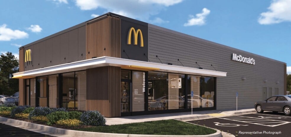 1753 S I-35 E, Carrollton, TX for sale - Building Photo - Image 1 of 1