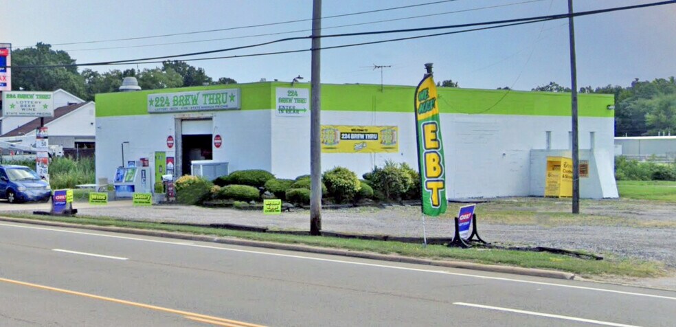 2010 E Waterloo Rd, Akron, OH for sale - Building Photo - Image 1 of 1