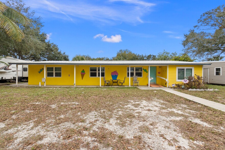 8905 N US Highway 1, Sebastian, FL for sale - Building Photo - Image 2 of 9