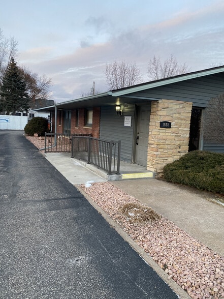 1608 Ohm Ave, Eau Claire, WI for lease - Building Photo - Image 2 of 18