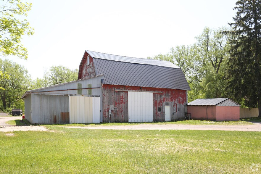 6450 Furnace Rd, Ontario, NY for sale - Primary Photo - Image 1 of 1