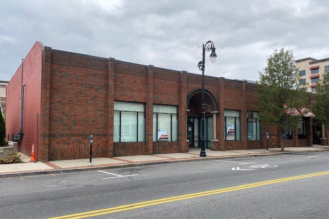 1038 Main St, Springfield, MA for sale - Building Photo - Image 1 of 1