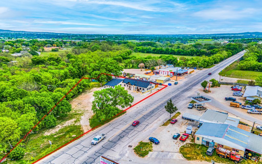 1004 Front St, Comfort, TX 78013 Retail for Sale