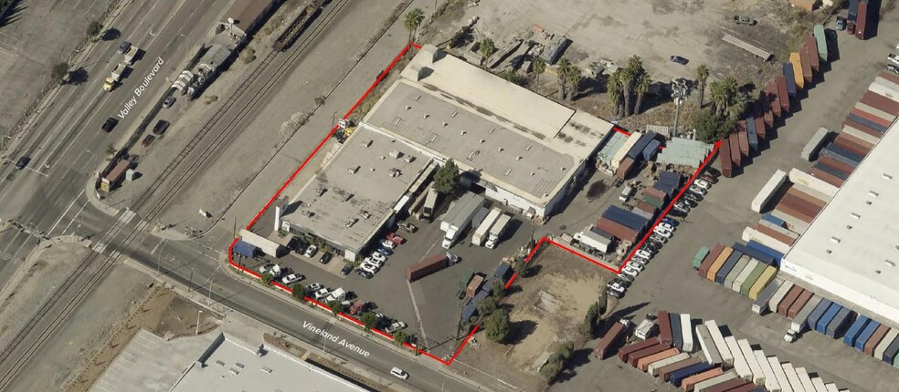 125 N Vineland Ave, City Of Industry, CA for lease - Building Photo - Image 1 of 6