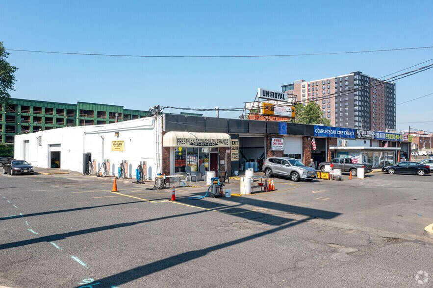 55 Midtown Bridge Approac, Hackensack, NJ for sale - Primary Photo - Image 1 of 1