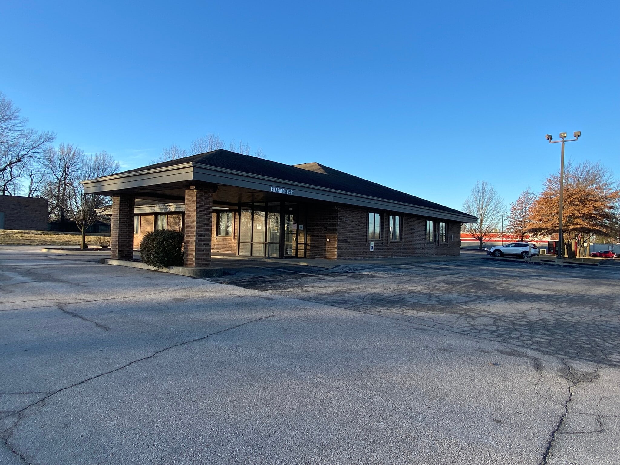 1660 E Kearney St, Springfield, MO for sale Building Photo- Image 1 of 1