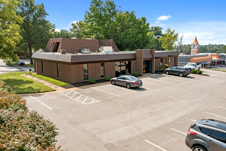 112-116 Holloway Rd, Ballwin, MO for sale - Building Photo - Image 3 of 28