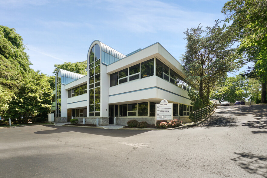 449 N State Rd, Briarcliff Manor, NY for lease - Building Photo - Image 3 of 8