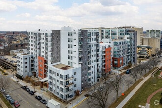 301-315 W Washington Ave, Madison, WI - AERIAL  map view