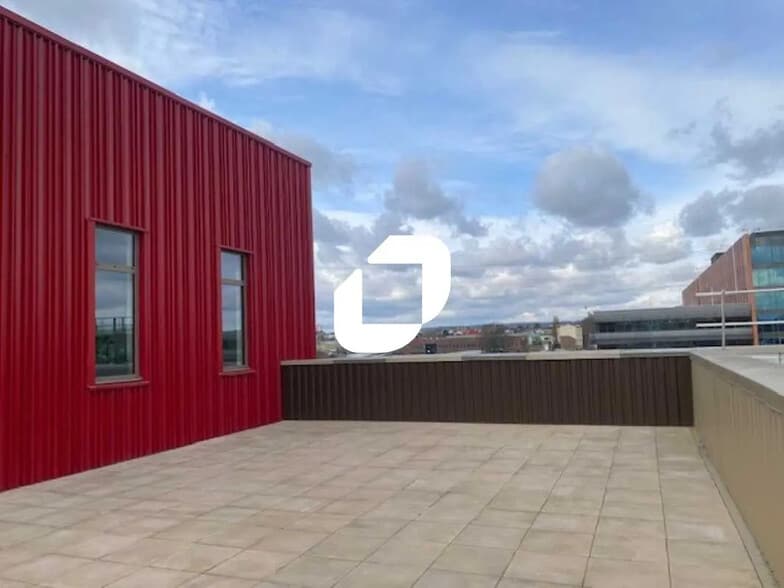 Office in Gennevilliers for sale - Building Photo - Image 3 of 31