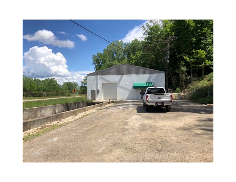 147 Cooks Hill Rd, Chillicothe, OH 45601