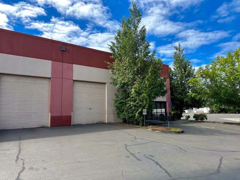 9660 SW Tualatin Sherwood Rd, Tualatin, OR for lease - Building Photo - Image 2 of 3