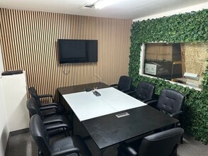 10439 N Cave Creek Rd, Phoenix, AZ for lease Interior Photo- Image 2 of 6