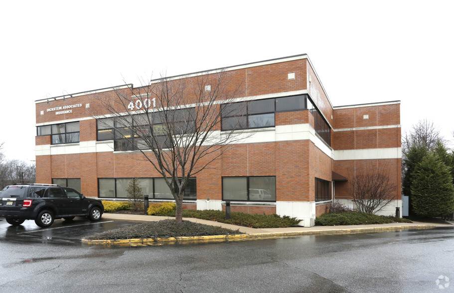 4001 Asbury Ave, Tinton Falls, NJ for lease - Primary Photo - Image 3 of 6