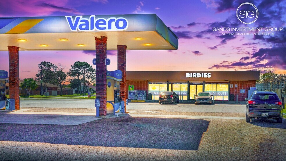 7425 Lapalco Blvd, Marrero, LA 70072