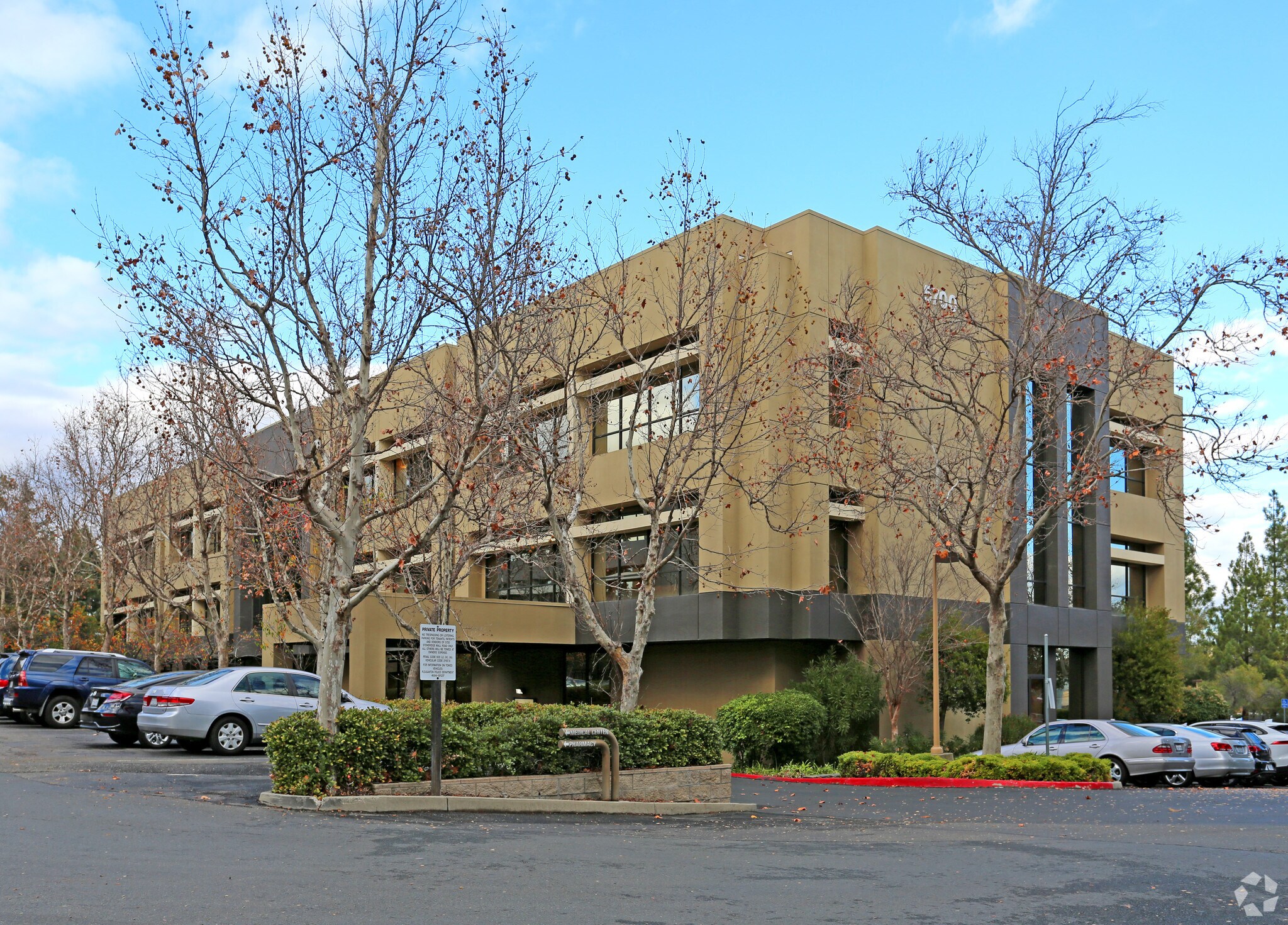 5700 Stoneridge Mall Rd, Pleasanton, CA 94588 West America Bank Building