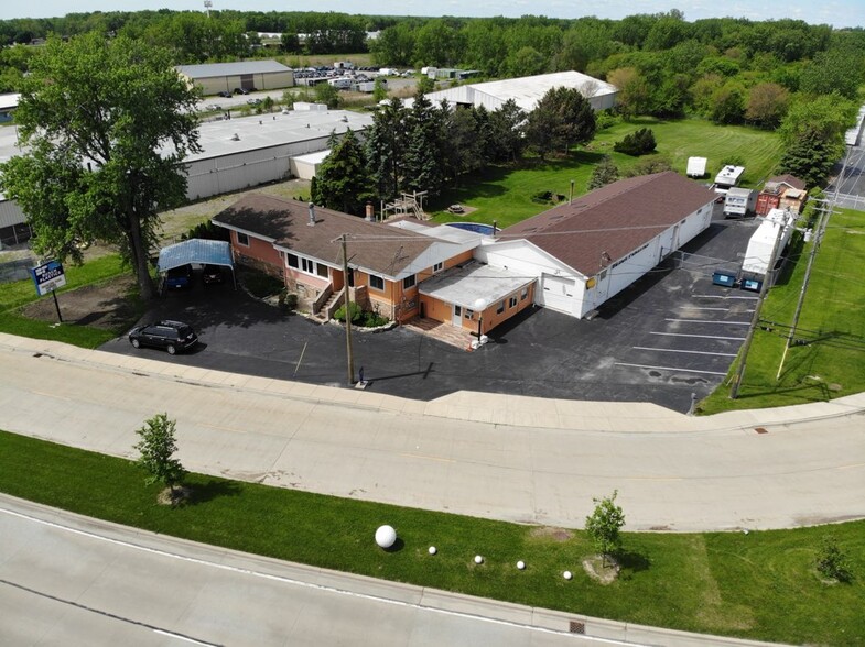 21706 E Lincoln Hwy, Lynwood, IL for sale - Building Photo - Image 2 of 24