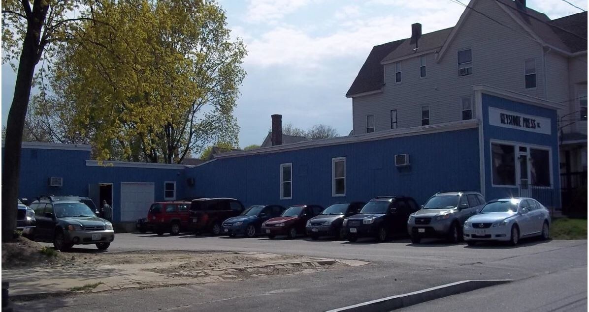 9 Old Falls Rd, Manchester, NH for sale Building Photo- Image 1 of 1