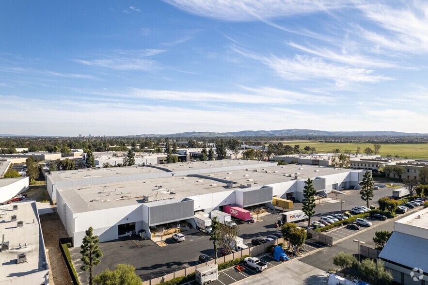 2741-2745 Dow Ave, Tustin, CA for lease - Aerial - Image 2 of 16