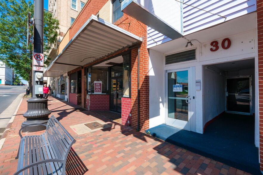 30 S Main St, Harrisonburg, VA for lease - Building Photo - Image 3 of 14