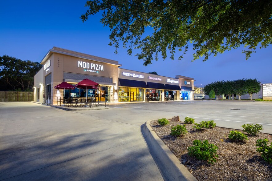 14555 Memorial Dr, Houston, TX for lease - Building Photo - Image 1 of 6