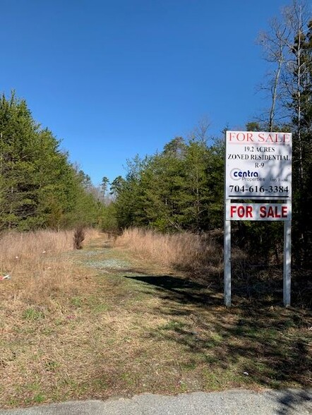 Cedar Ridge Dr, Burlington, NC for sale - Building Photo - Image 1 of 5