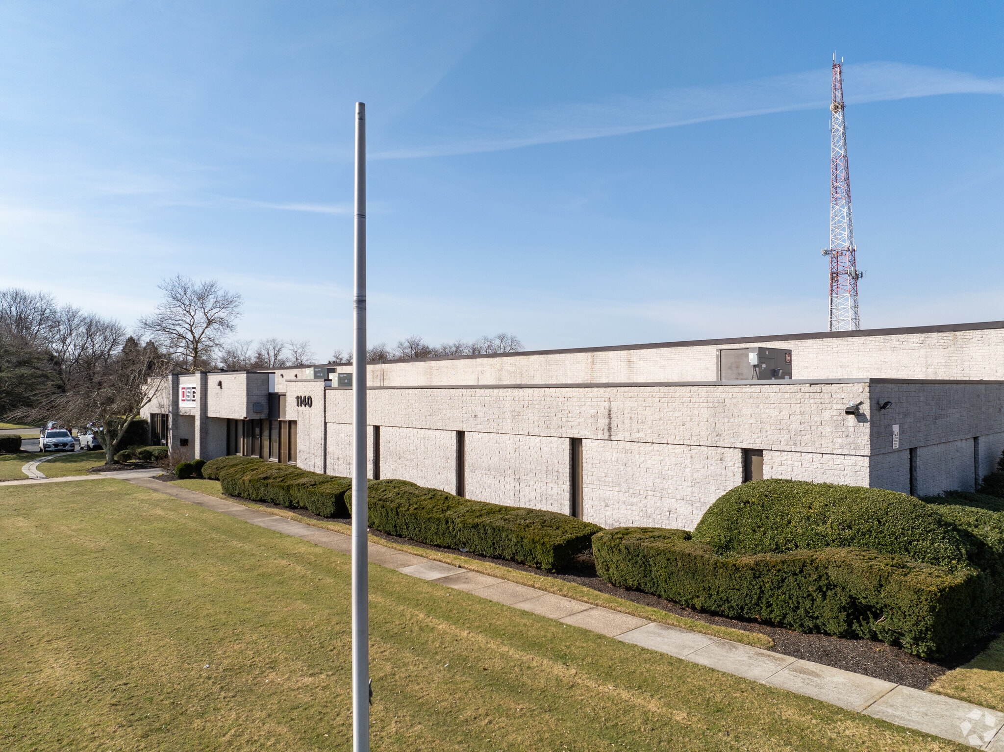 1140 Motor Pky, Central Islip, NY for lease Building Photo- Image 1 of 9