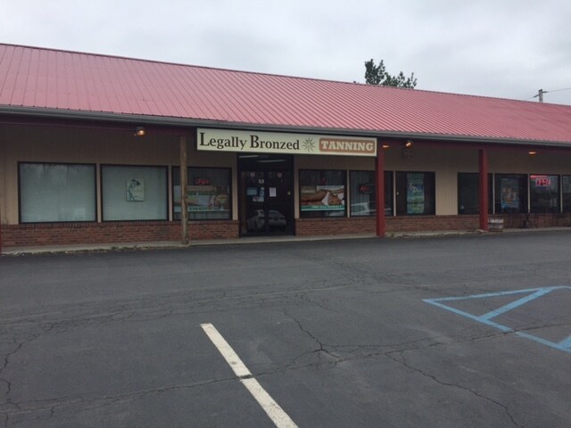 222 Guideboard Rd, Clifton Park, NY for sale - Building Photo - Image 1 of 1