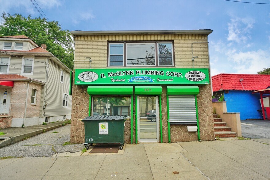 851 Forest Ave, Staten Island, NY for sale - Building Photo - Image 1 of 1
