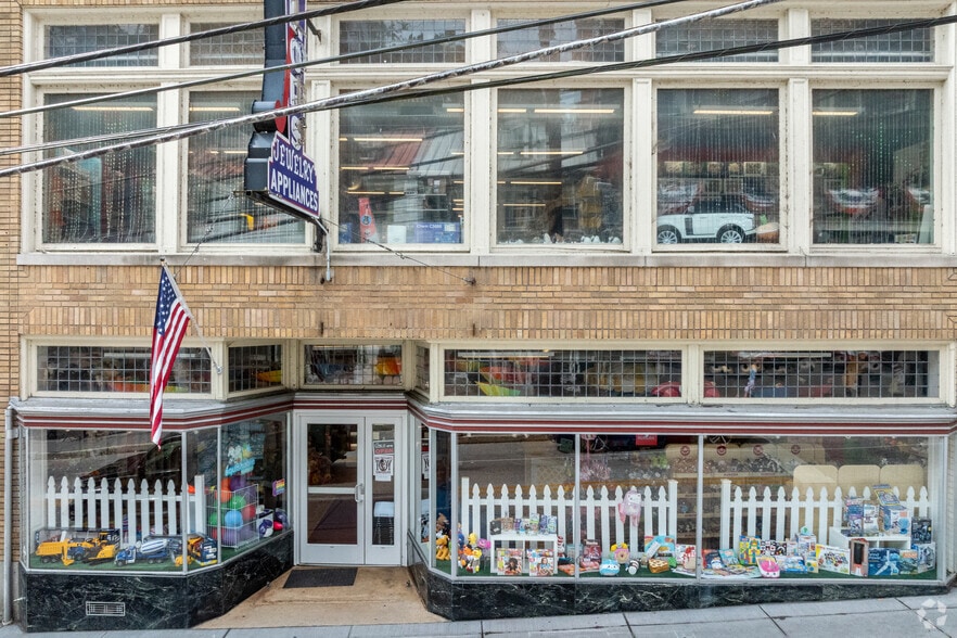 8197 Main St, Ellicott City, MD for lease - Building Photo - Image 3 of 4