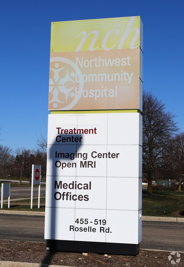 455 S Roselle Rd, Schaumburg, IL 60193