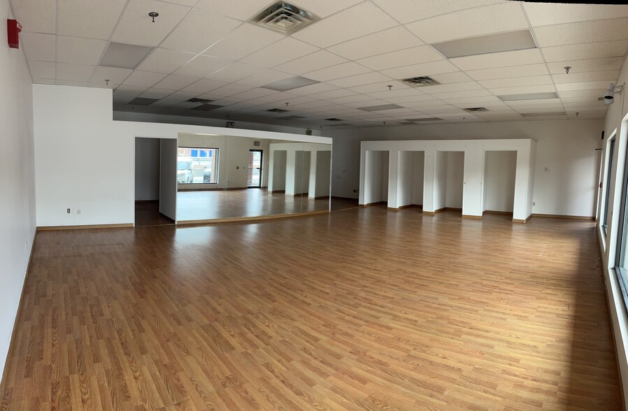 21-23 Turnpike Rd, Southborough, MA for lease - Interior Photo - Image 2 of 7