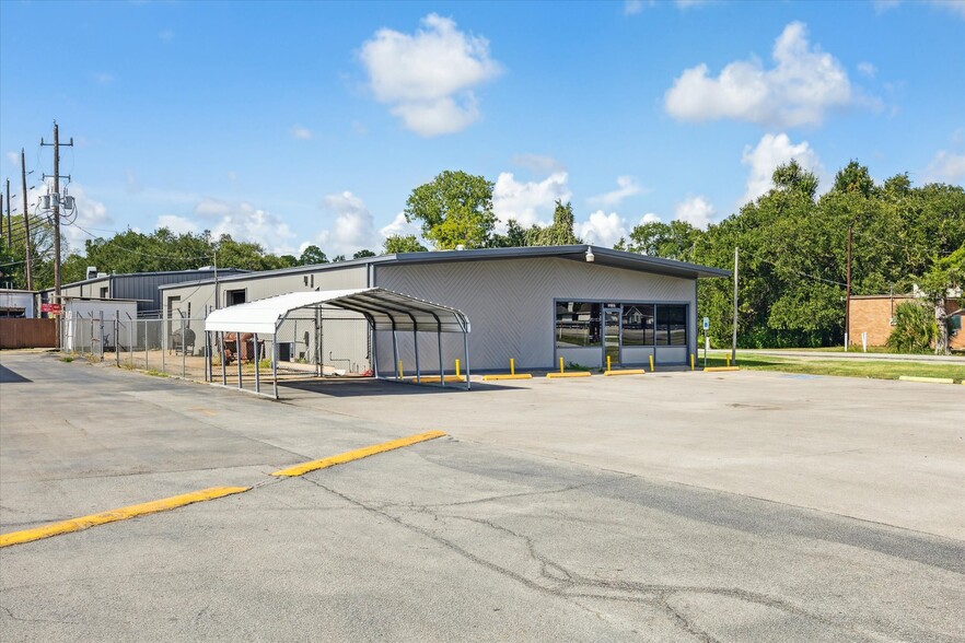 5903 Highway Blvd, Katy, TX for lease - Building Photo - Image 3 of 6