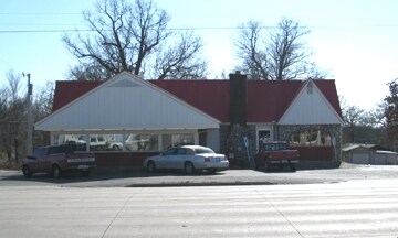 708 E Downing St, Tahlequah, OK for sale Primary Photo- Image 1 of 1