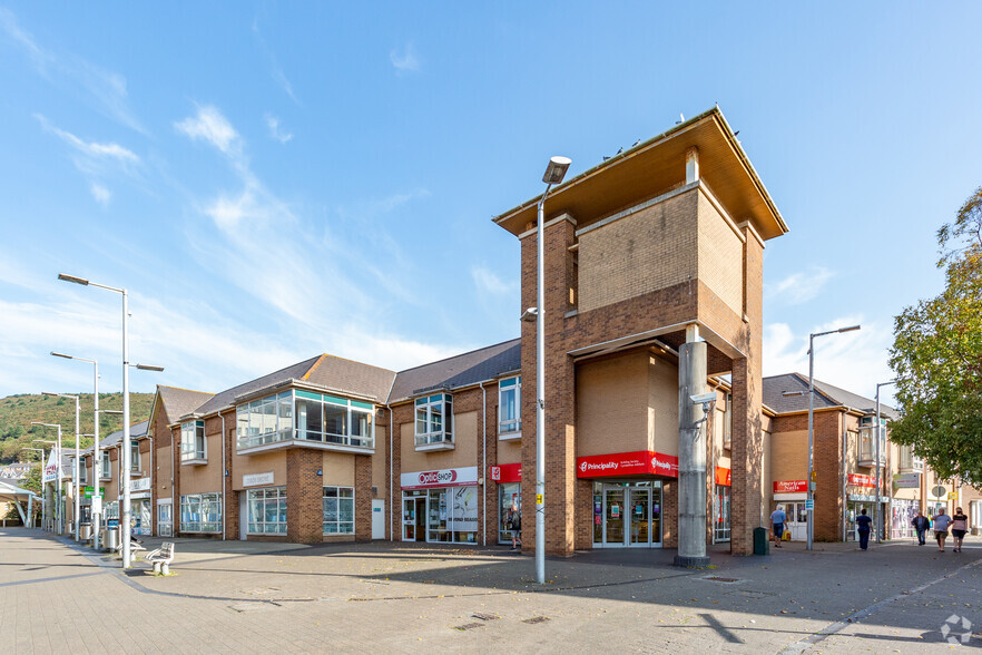 Riverside Walk, Port Talbot for lease - Primary Photo - Image 1 of 7