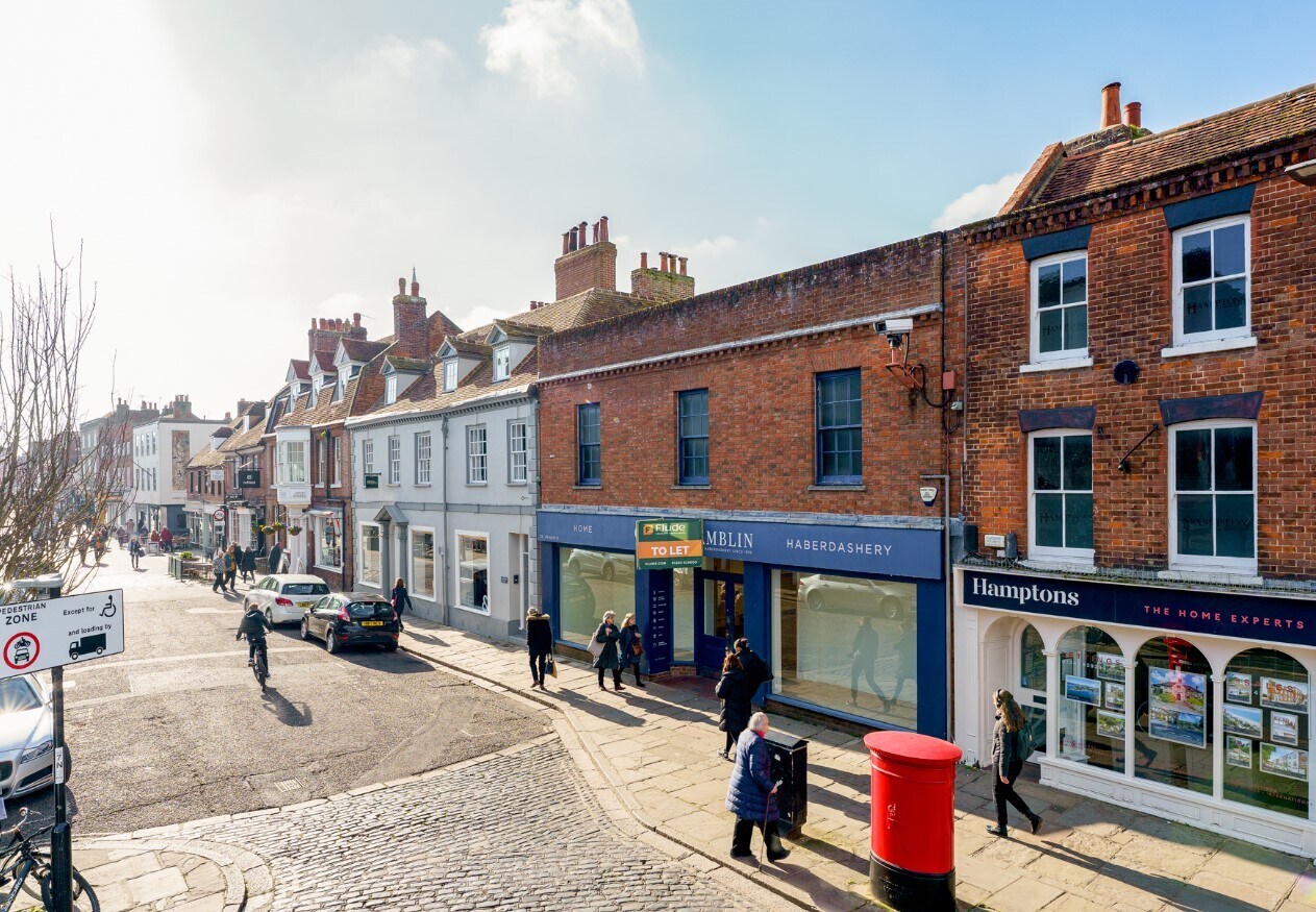 33-34 North St, Chichester for sale Building Photo- Image 1 of 1