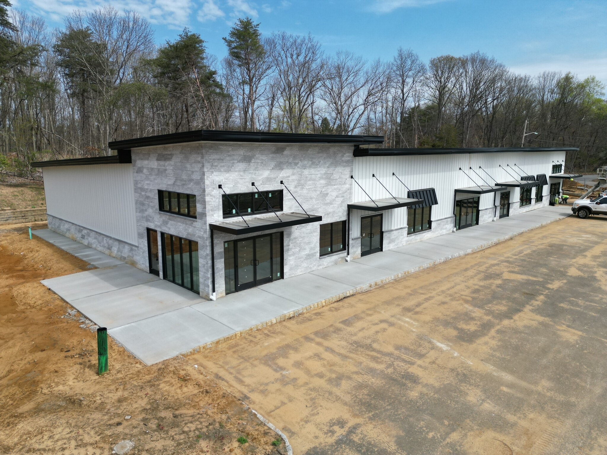 401 E Oak Ave, Cherry Hill, NJ for lease Building Photo- Image 1 of 7