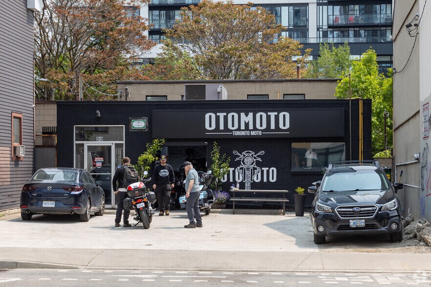 99 River St, Toronto, ON for sale - Building Photo - Image 1 of 1
